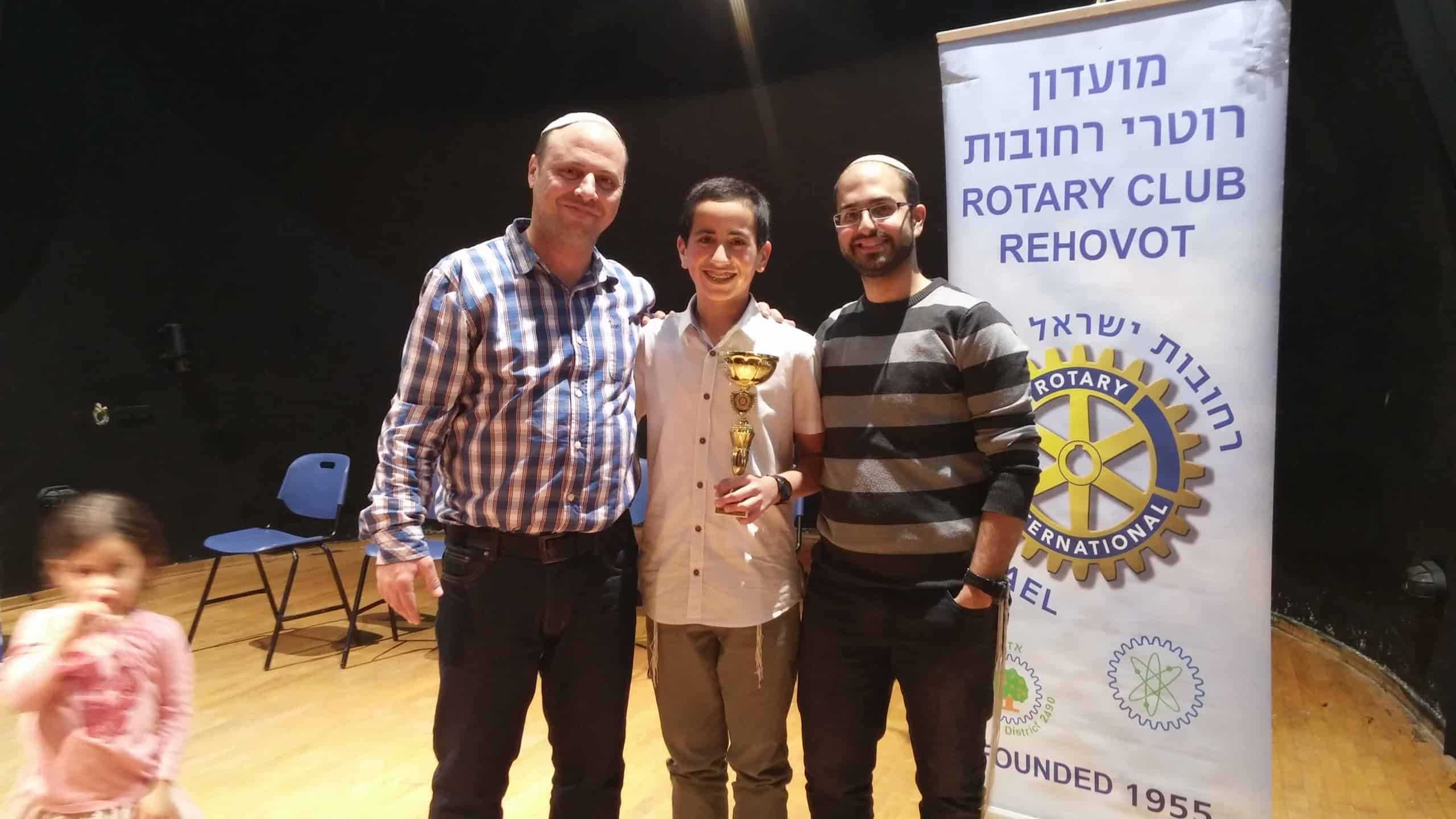 YeshivatAMITAmichaiStudentWinsSpeechContest