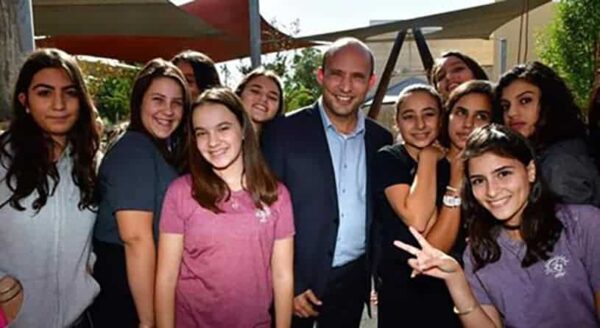 AMIT Shachar Girls Meet Minister Naftali Bennett