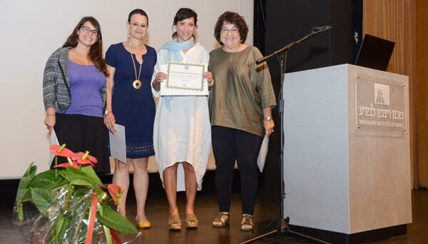 AMIT Hatzor Biology Teacher Wins National Award
