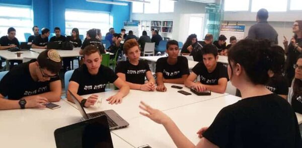 "Hackathon" at AMIT Kfar Batya – A Marathon for Technological Innovation