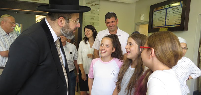 Students from Ulpanat AMIT Givat Shmuel