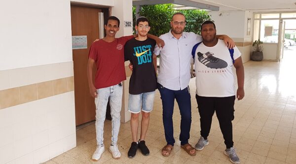 Tel Aviv University, here come 3 AMIT Afula students!
