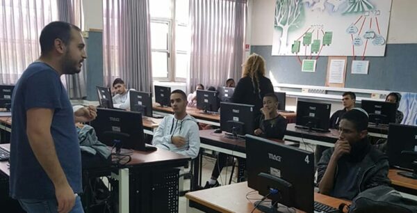 AMIT students learning to become cyber warriors