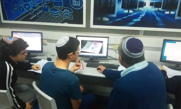 AMIT students taking part in flagship space program