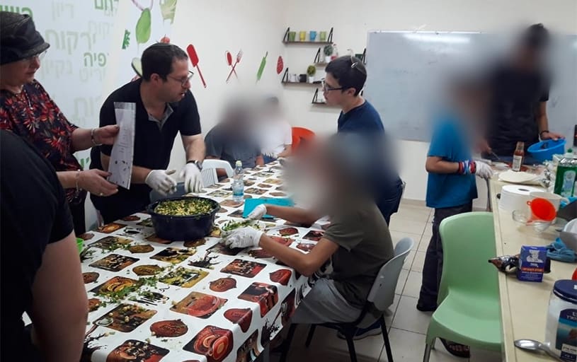 Master Chef competition serves up fun for special needs AMIT students