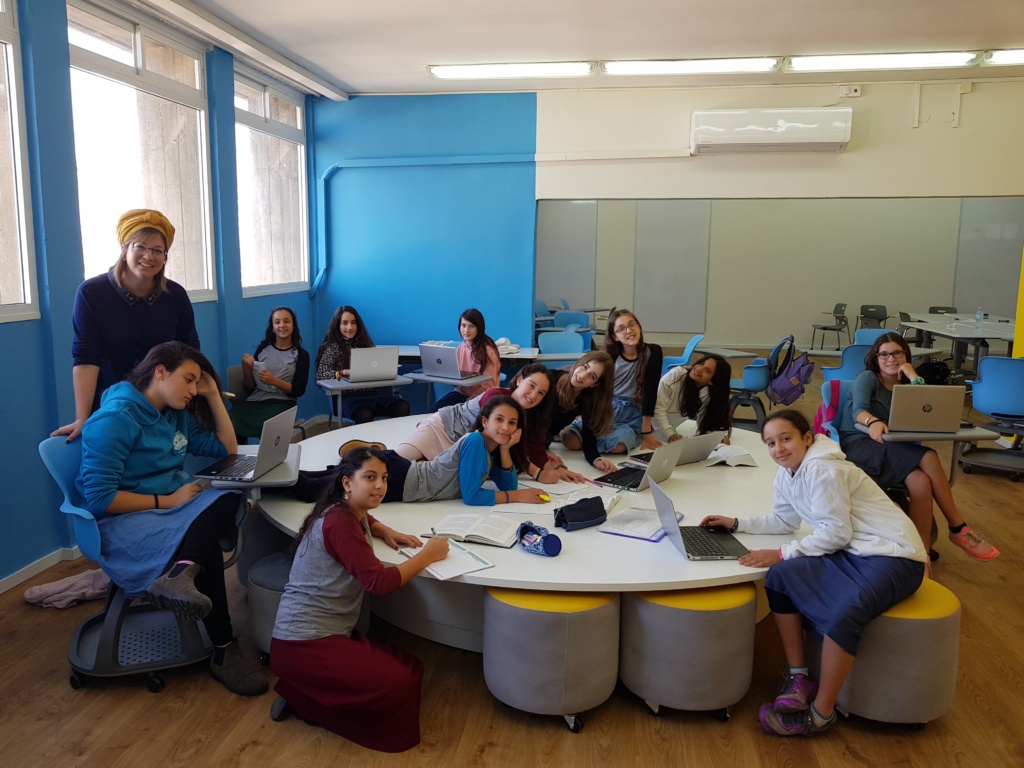 4 AMIT Schools Named Outstanding